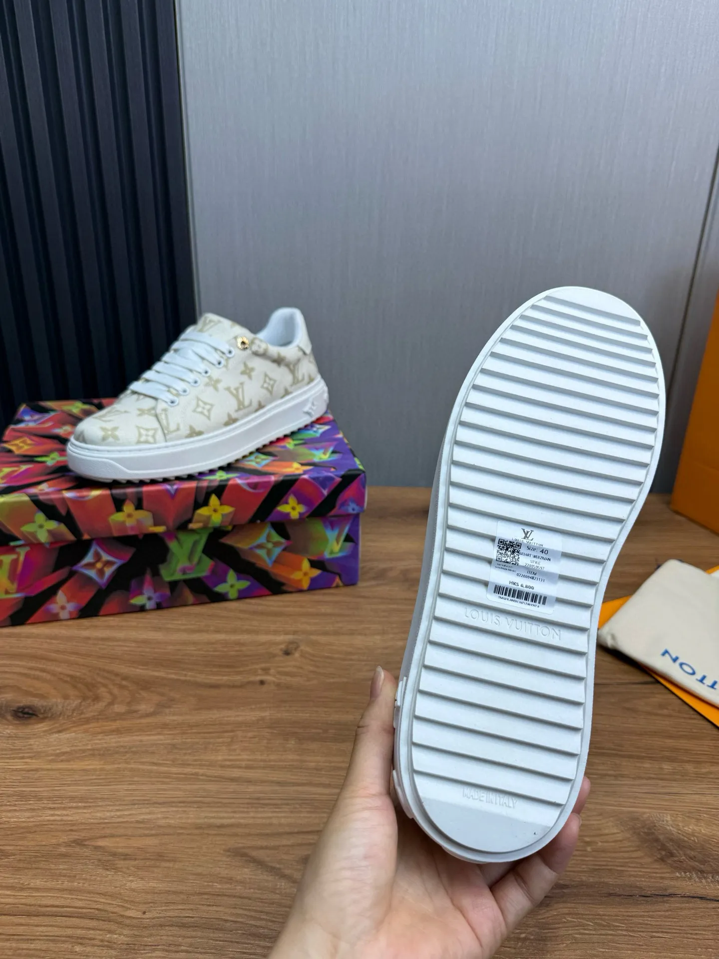 Factory price: 520💰LOUIS VUITTON [Louis VUITTON] The new trendy Lv is on the market🎁, casual and fashionable men's shoes👟The upper is made of imported original fabric + cowhide mesh lining, the original wear-resistant rubber outsole, the version is simple and elegant, exclusive for trendy men. Code number: 38-44, customized 45, 46